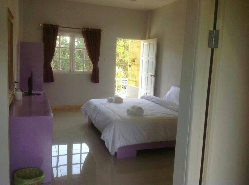 Bamboo House Resort كانتْشانابوري الغرفة الصورة